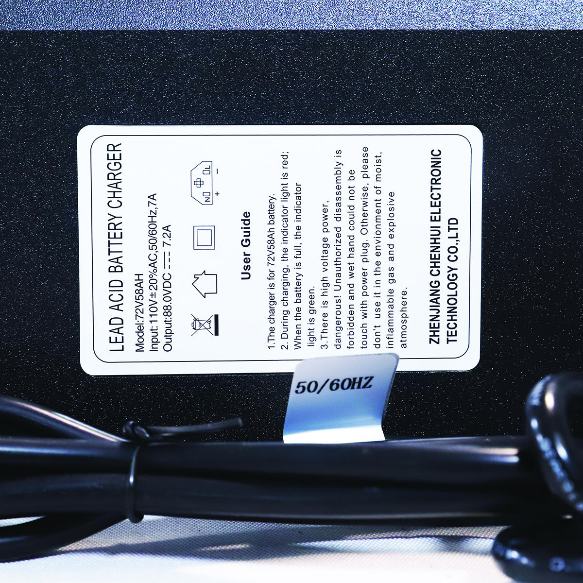 2134764000049_Bat-Charger (2)